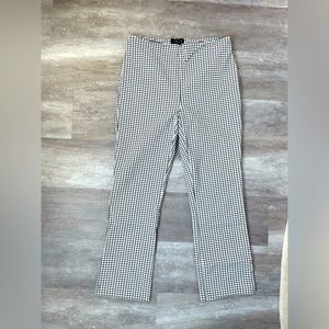 Rachel Zoe, size 8 stretch dress pant. Ankle length, flare.